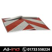 TAIL LIFT FLAG SET TO SUIT DHOLLANDIA